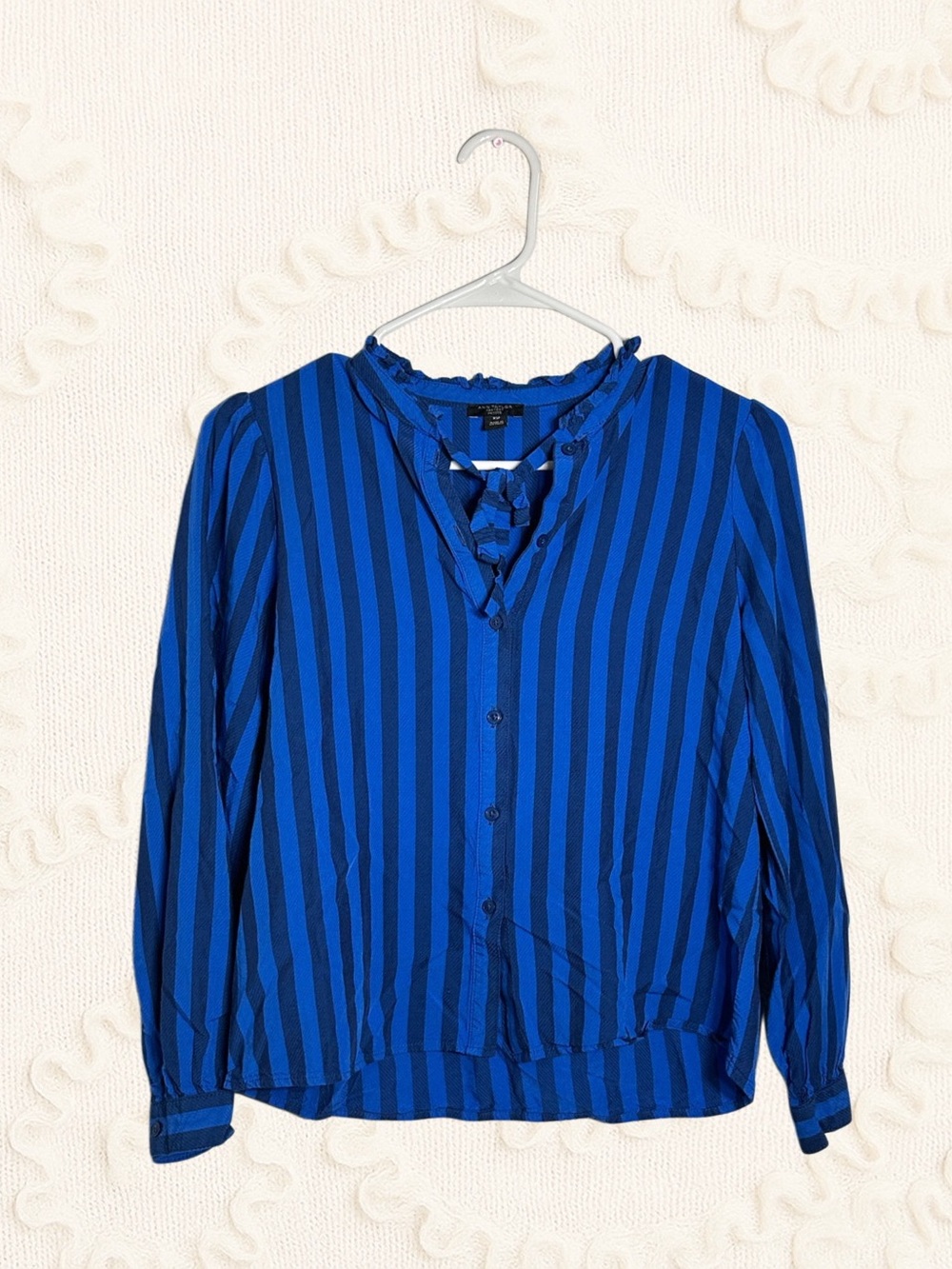 Ann Taylor Factory Striped Blouse in Blue Size XS Like New